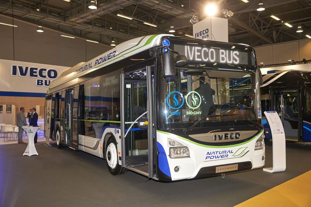 IVECO BUS mag 409 CNG busvoertuigen leveren voor de mobiliteitsdienst van Parijs!