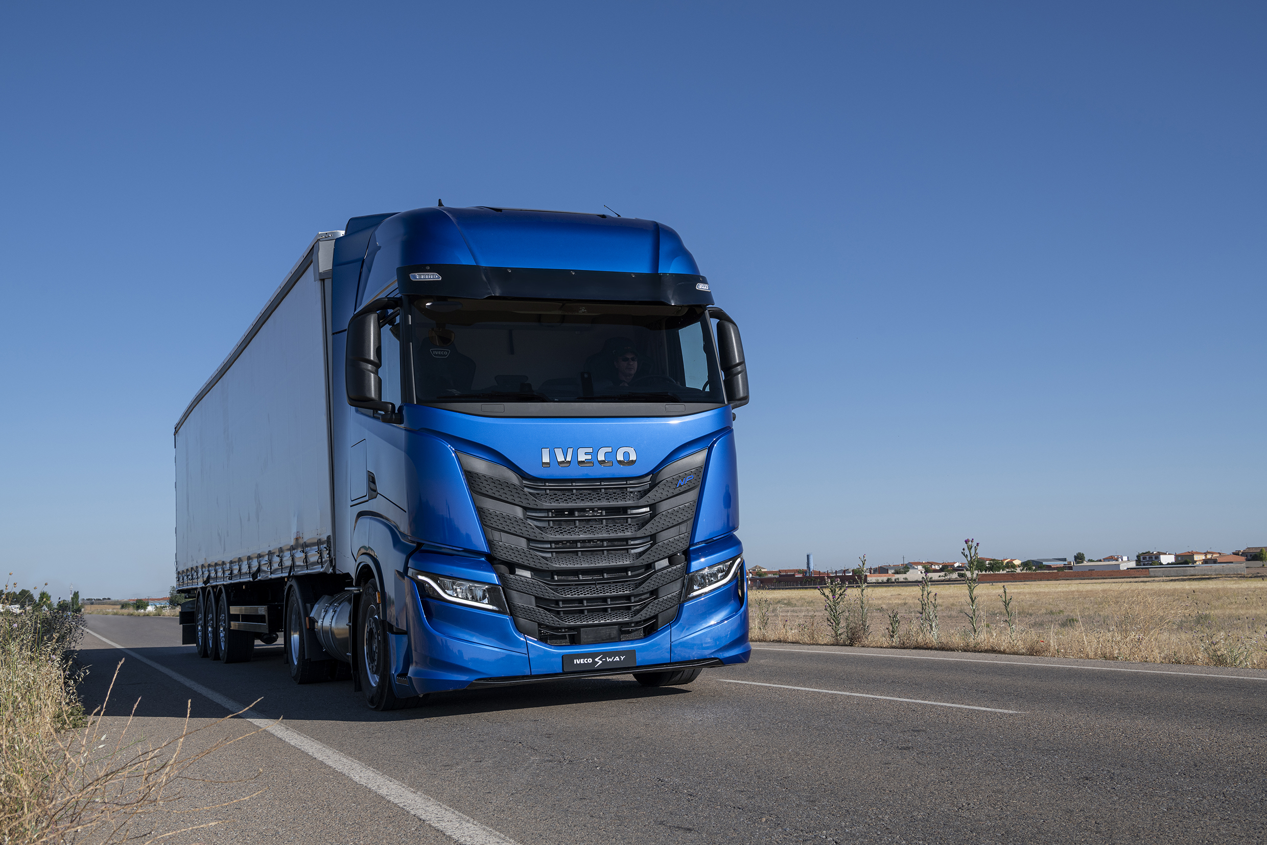 IVECO ondertekent Memorandum of Understanding (MOU) met Plus