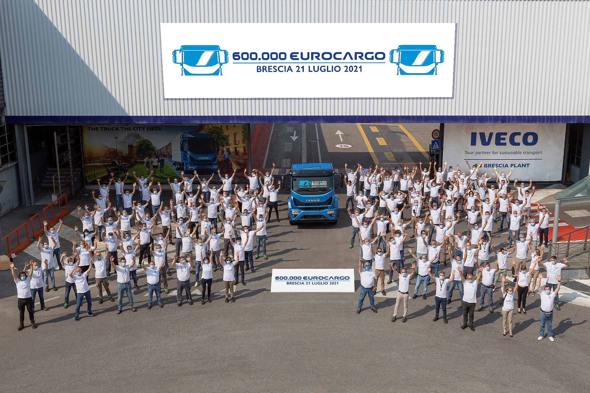 IVECO viert de 600.000ste Eurocargo gebouwd in zijn iconische fabriek in Brescia.