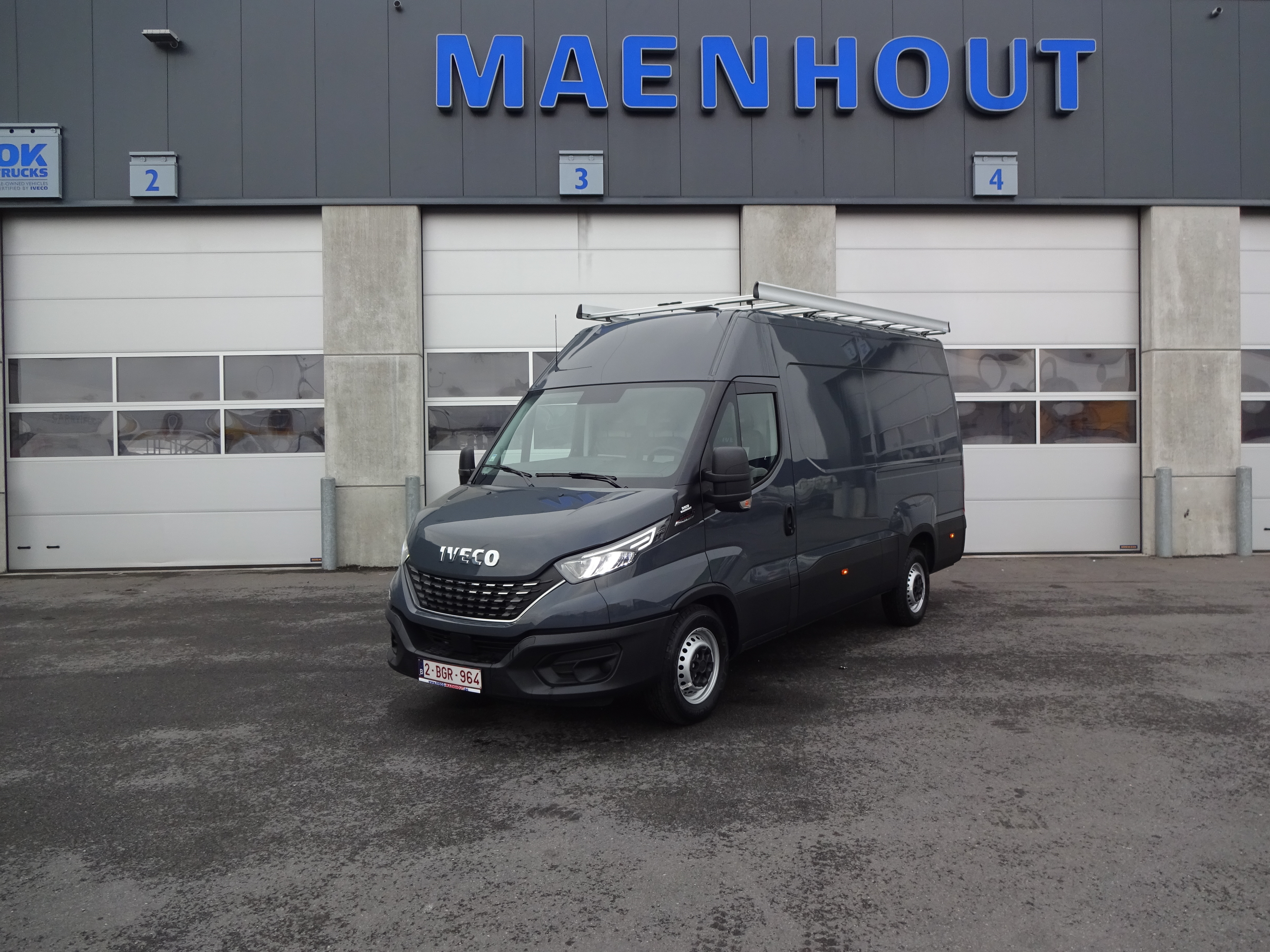 Project Building Team