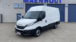 Top tweedehandsvoertuig voor Dakwerken Angelino Vaneeckhoutte.