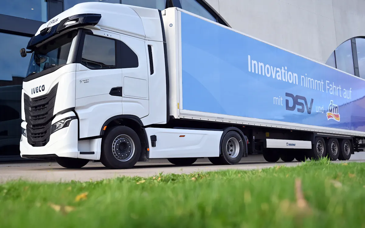 IVECO, Plus, dm-drogerie markt en DSV lanceren autonoom rijden in Duitsland